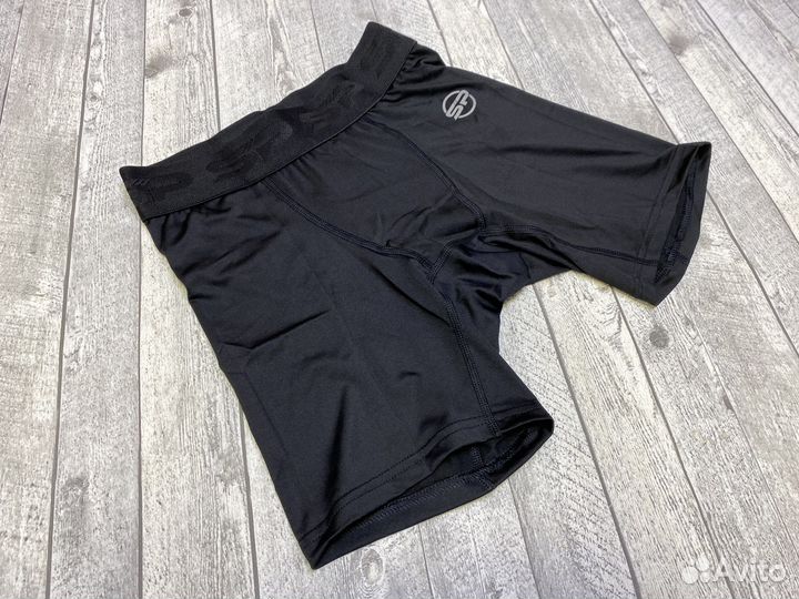 Компрессионные шорты SP черные