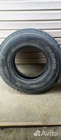 Шины 225/90/17.5 Bridgestone M800 2шт