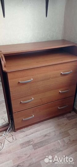 Полка настенная