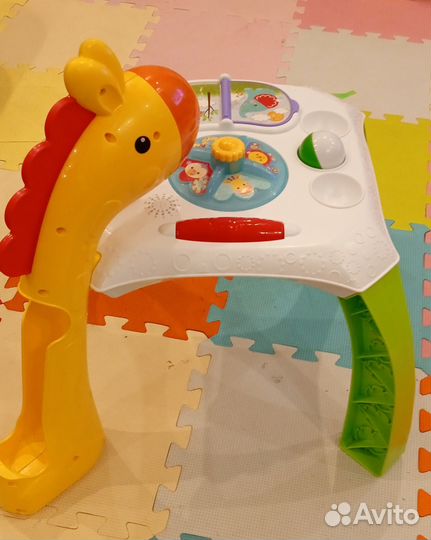 Развивающий музыкальный столик fisher price