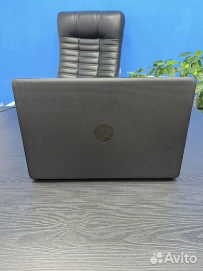 Ноутбук HP 15-db0208ur