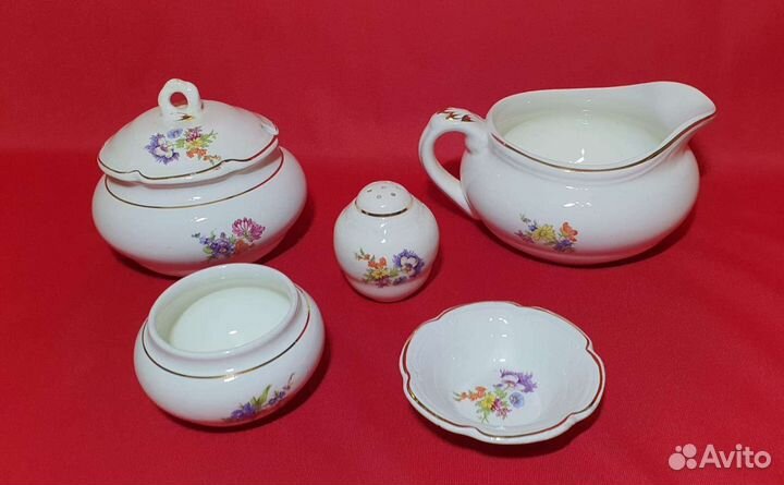 Столовый сервиз. Зик Конаково