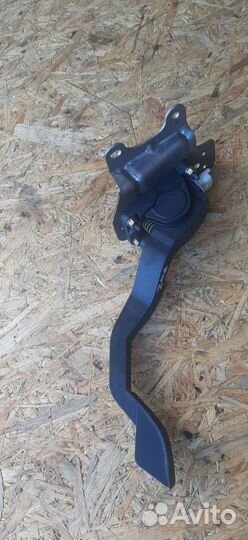 Электронная педаль газа peugeot 206