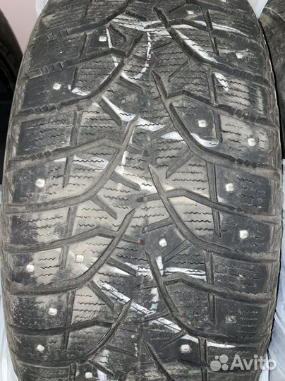 Bridgestone Blizzak Spike-02 SUV 235/55 R19 101T