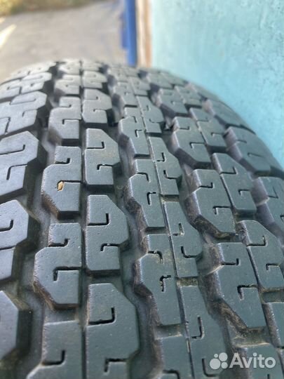 Bridgestone Dueler H/T D689 205/80 R16