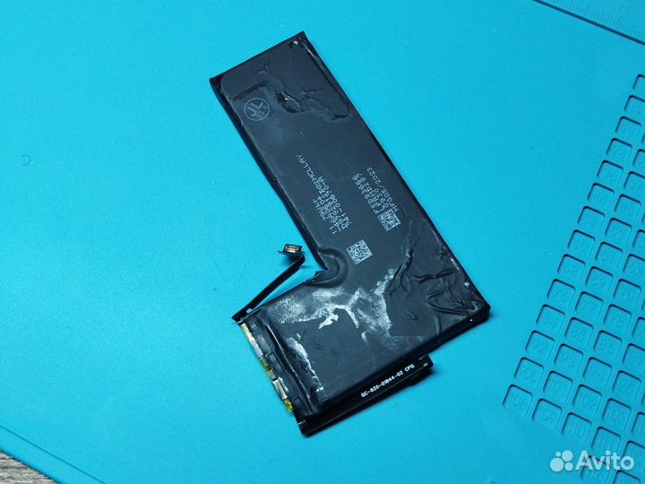 iPhone 11 Pro. Аккумулятор. Оригинал. 92%