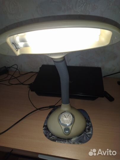 Лампа настольная