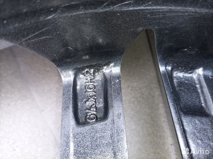 R16 Kumho WinterCraft ice Wi31+ 205/65, PCD 5x114.3 DIA 67.1