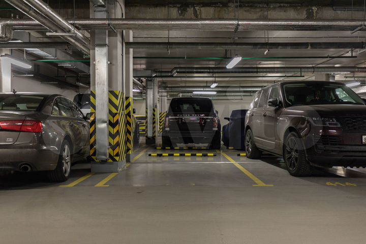 Машиноместо, 14 м²