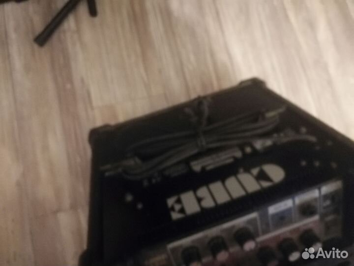 Комбоусилитель