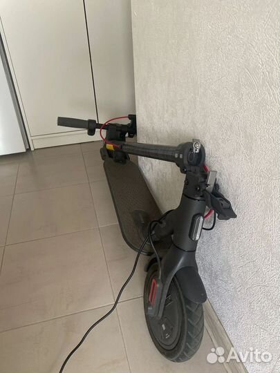 Электросамокат xiaomi mi electric scooter 3