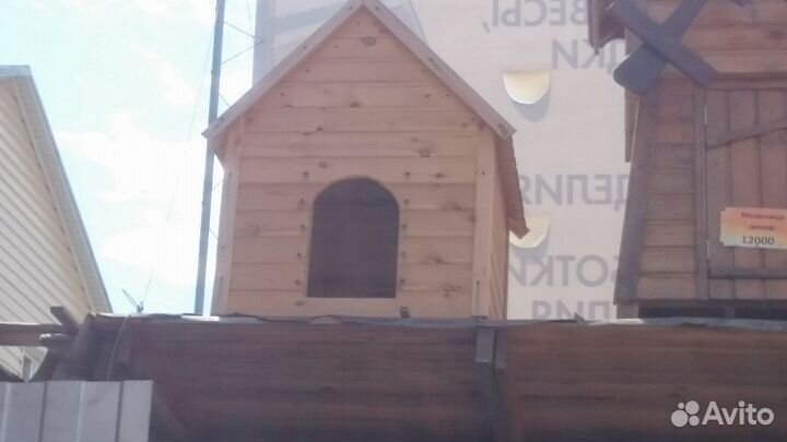 Собачья будка, вольер для собаки