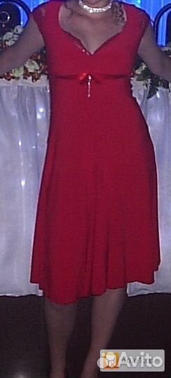 Красивое вечернее платье