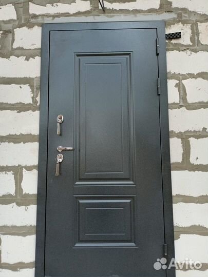 Дверь входная