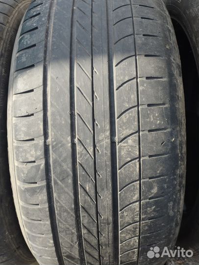 Goodyear Eagle F1 Asymmetric SUV 4x4 275/45 R20