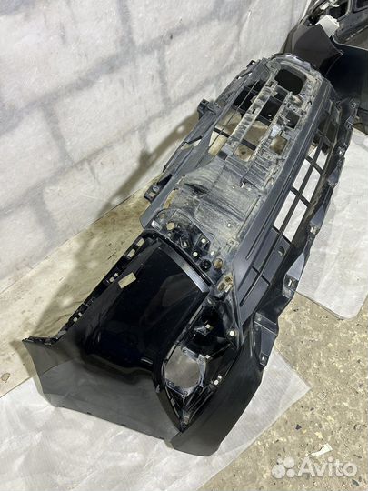 Бампер передний Mitsubishi Outlander 3 рест 2