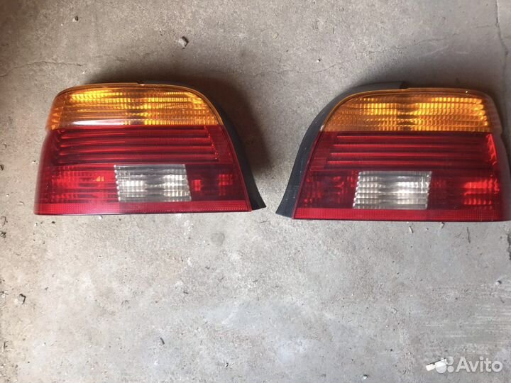 Задние фанари BMW E39