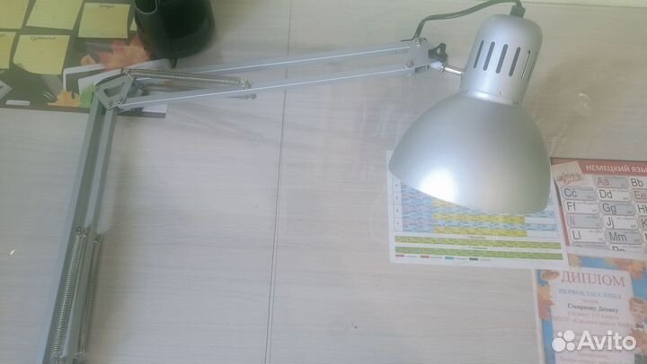 Лампа настольная бу