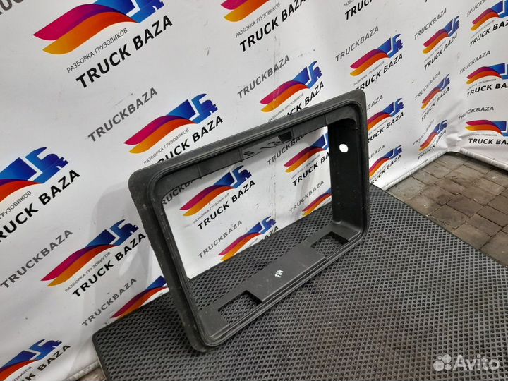 82295777 Рамка багажника Volvo FH