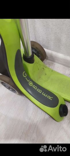 Самокат детский трехколесный с сиденьем