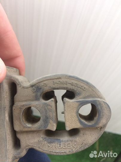 Подвес глушителя suzuki sx4