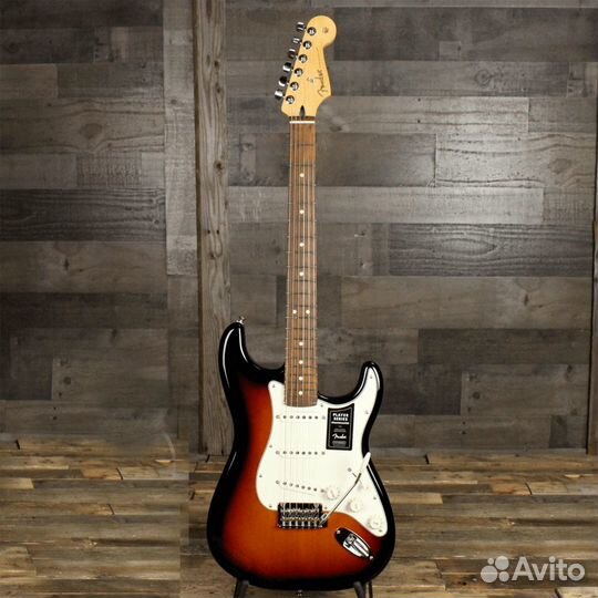 Электрогитара Fender Player Stratocaster Pau Ferro