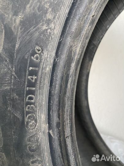 Bridgestone Blizzak Spike-02 185/60 R15 84T