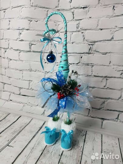 Ёлка топотушка