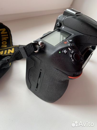 Фотоаппарат Nikon D810 body тушка