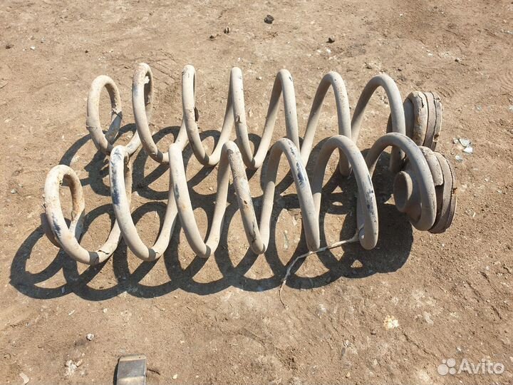 Пружины задние Skoda Octavia Tour A4 Октавия A4