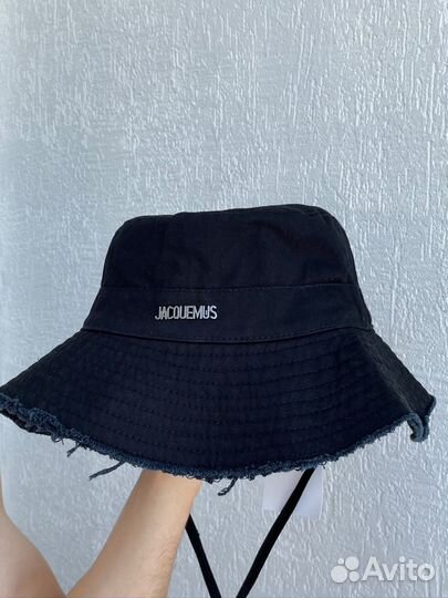 Jacquemus панама