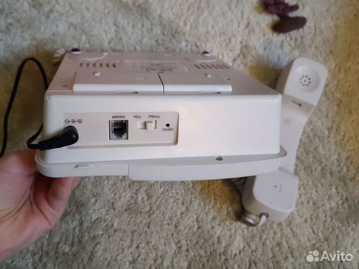 Стационарный проводной телефон akai