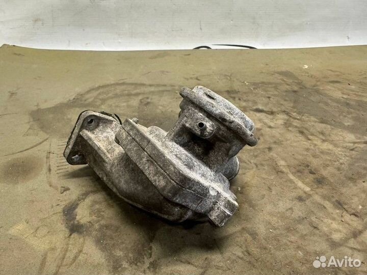 Клапан вентиляции картерных газов Mercedes-Benz