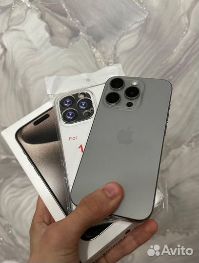 iPhone 15 Pro, 256 ГБ