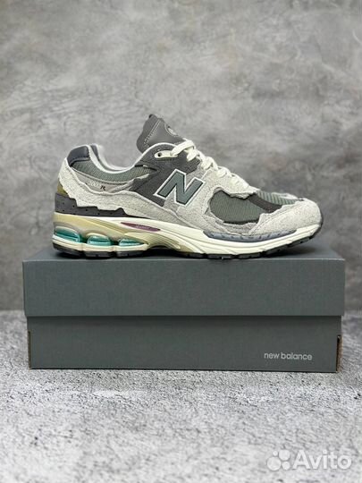 Кроссовки New Balance 2002r grey