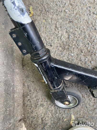 Самокат трюковой