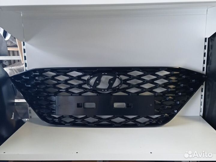 Решетка радиатора hyundai solaris 2020