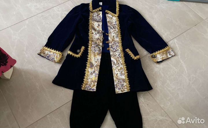 Костюм новогодний