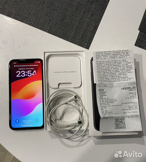 iPhone 11, 128 ГБ