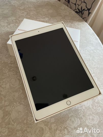 Apple iPad 7 32gb Gold