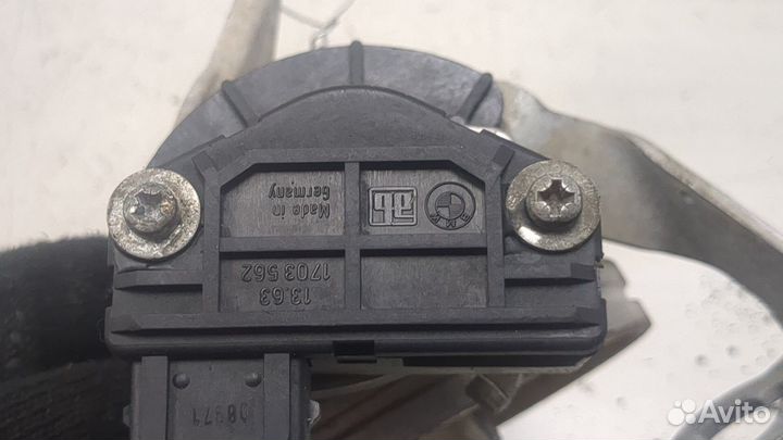 Заслонка дроссельная BMW 5 E39, 1996