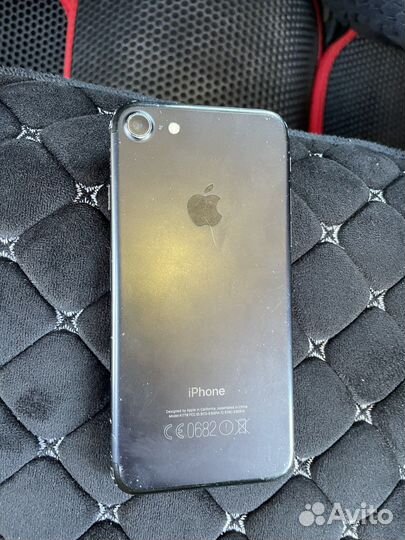 Телефон iPhone 7 128gb