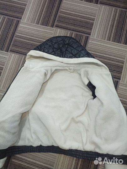 Куртка на девочку 40-42