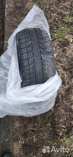 Triangle TR777 235/55 R17 103V