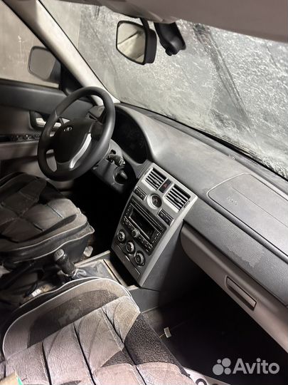 LADA Priora 1.6 МТ, 2012, битый, 171 000 км