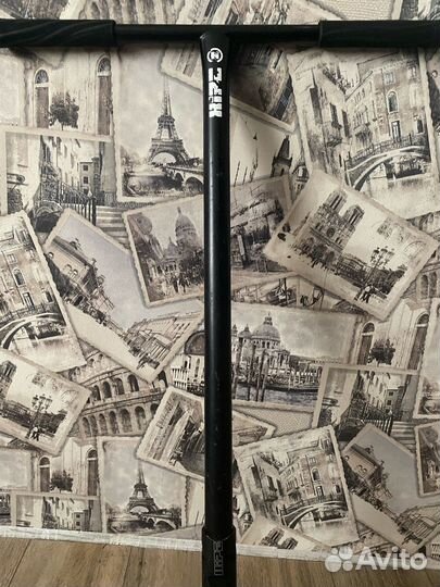 Трюковой самокат Hipe XL