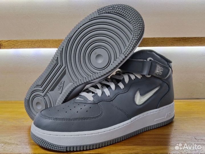 Кроссовки Nike Adidas Puma оригинал в ассор-те