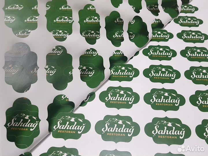 Печать наклеек и стикеров