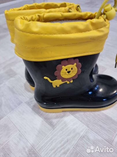 Резиновые сапоги детские