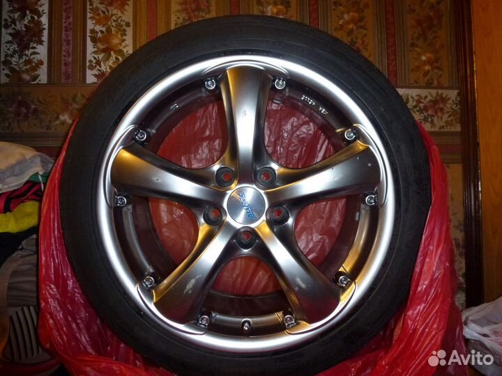 Диски с резиной в комплекте